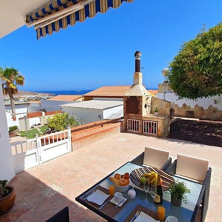 Ferienhaus Casa Blanca - Tarajalejo - Glasfaserinternet - Meerblick Екстер'єр фото
