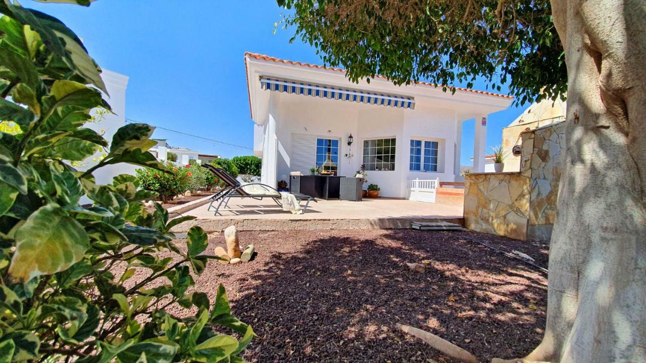 Ferienhaus Casa Blanca - Tarajalejo - Glasfaserinternet - Meerblick Екстер'єр фото